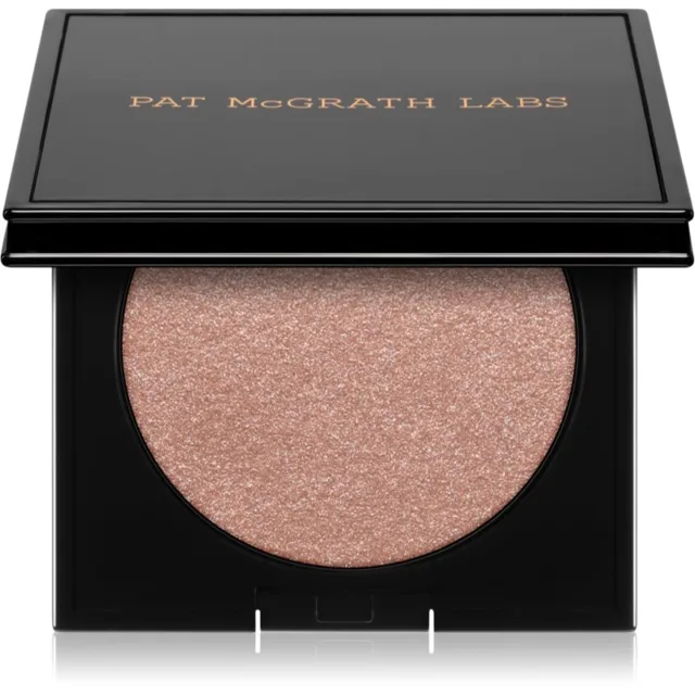 Pat McGrath Glow kompaktní pudrový rozjasňovač odstín Venus Nectar 4.6 g