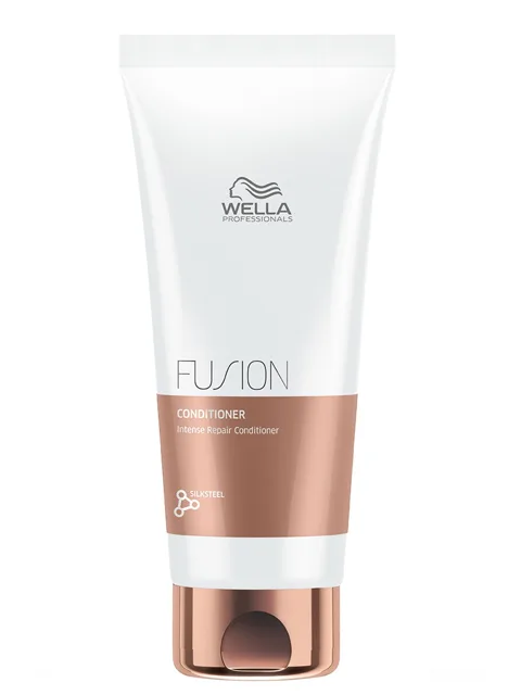 Péče pro velmi poškozené vlasy Wella Fusion - 200 ml + dárek zdarma