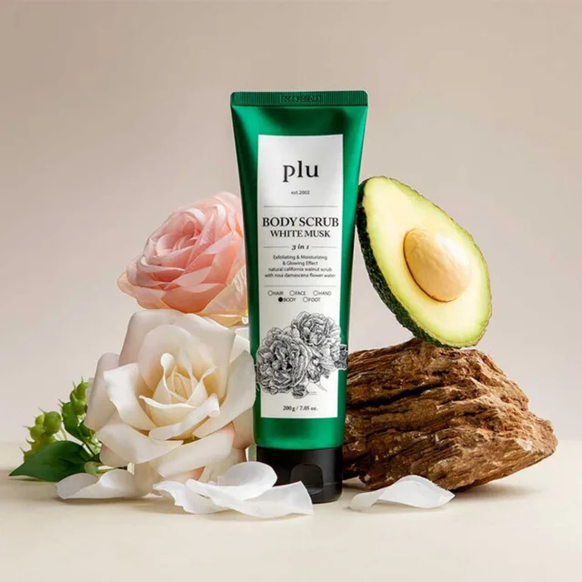 PLU - Body Scrub White Musk - Tělový peeling White Musk - 200 g