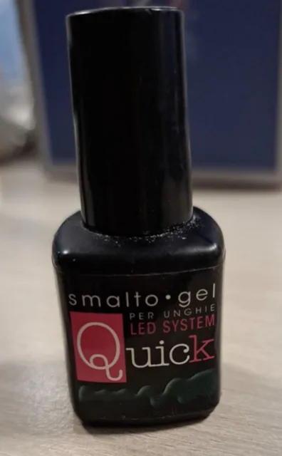 Quick smalto gel na nehty led system 8ml, barva TA006