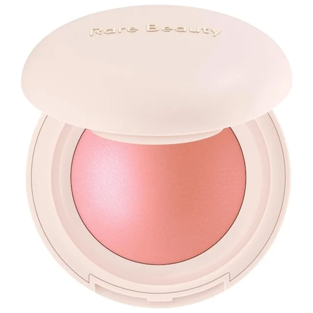 Rare Beauty Rozjasňující tvářenka Soft Pinch Blush Powder 2,8 g Cheer