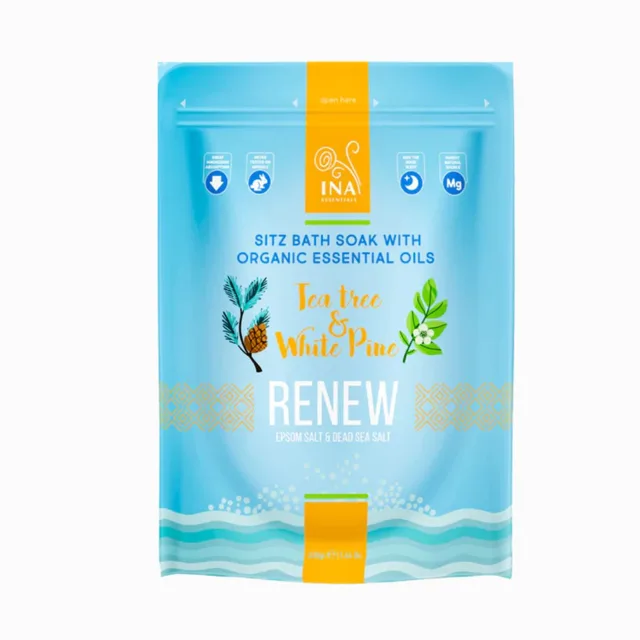 Renew - koupelová sůl s čajovníkovým a borovicovým olejem - unavené nohy a péče o pokožku - 330 g - INA Essentials
