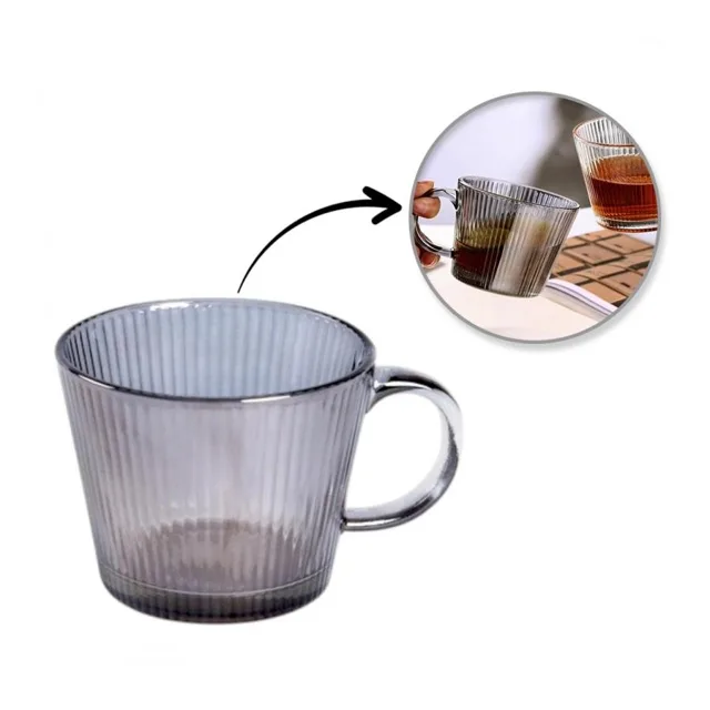Rýhovaná šedá sklenice s ouškem - 380 ml