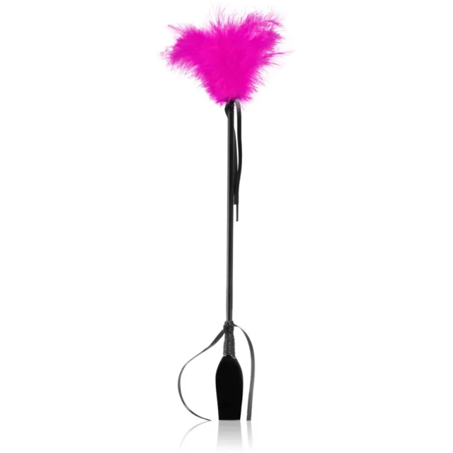 Secret play Riding Crop Black jezdecký kožený bič s péřovým dráždidlem Fuchsia 52 cm