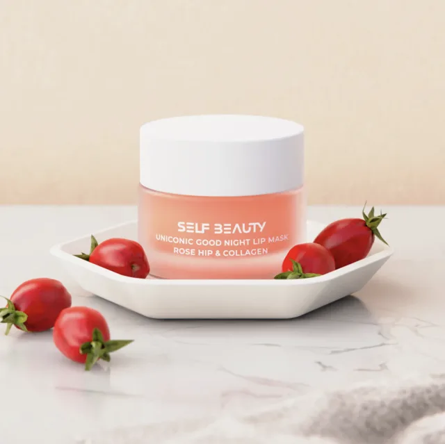 SELF BEAUTY - Uniconic Good Night Lip Mask Rose Hip & Collagen - Noční maska na rty s šípkovým olejem a kolagenem - 14,5g