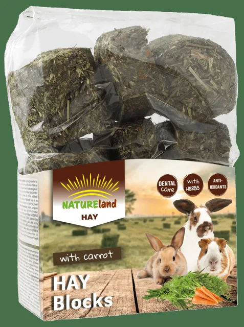 Seno Nature Land Hay bloky s mrkví 600g