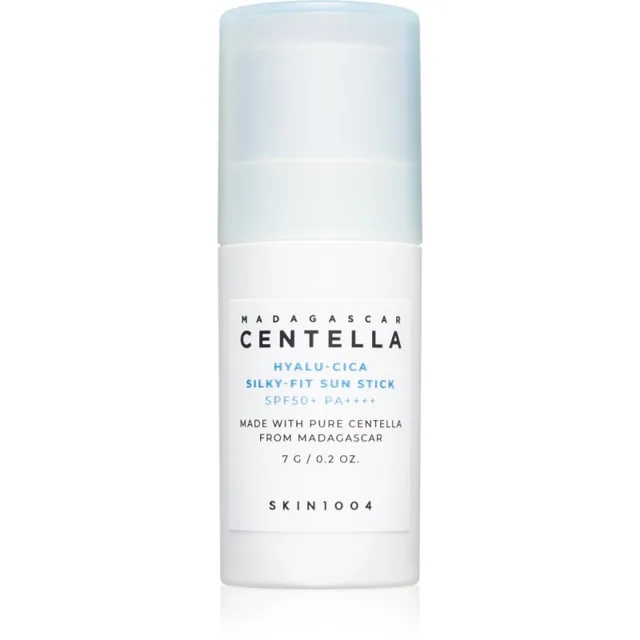 SKIN1004 Madagascar Centella Hyalu-Cica Silky-Fit Sun Stick ochranná hydratační tyčinka SPF 50+ 7 g