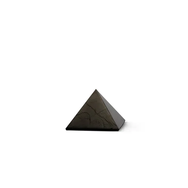 Šungitová pyramida 4 x 4 cm