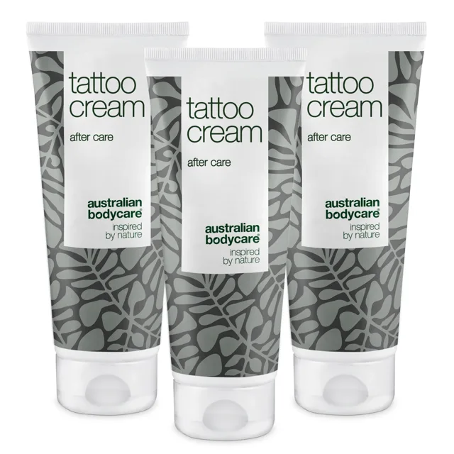 Tattoo Krém – Zklidňuje, vyživuje a udržuje barvy — Tattoo Krém s panthenolem a ricinovým olejem hydratuje, chrání a pomáhá udržet tetování jasné a pokožku jemnou.