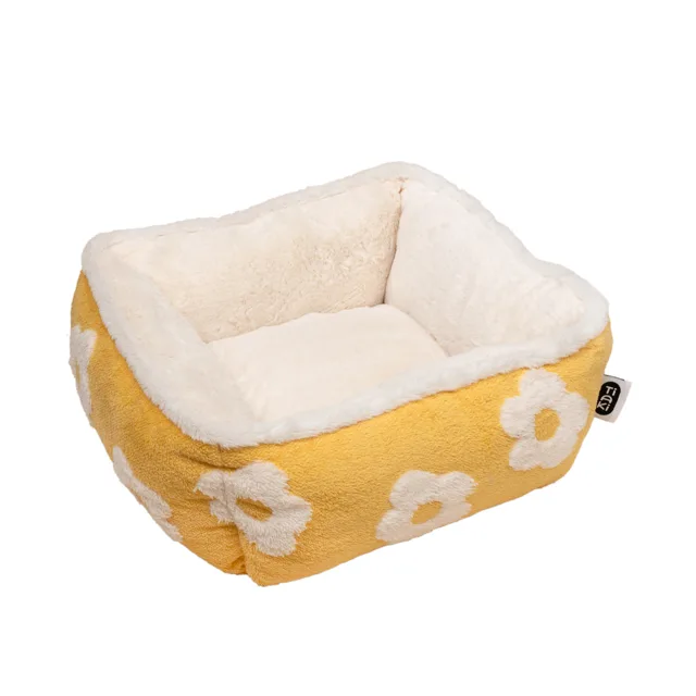 TIAKI pelíšek pro psy Flower - hranatý: D cca 47 x š. 47 x V 21 cm