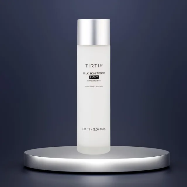 TIRTIR - Milk Skin Toner Light - Lehký hydratační rozjasňující toner - 150 ml
