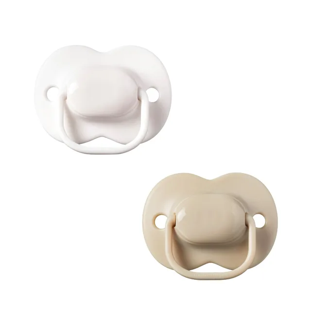 Tommee Tippee Dudlík Cherry latex 0-6m 2 ks bílá-hnědá