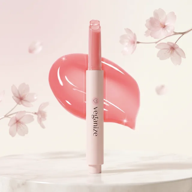 VEGANIZE - Collagen Lip Glass Balm 03. Candy Apple - Kolagenový balzám na rty - 1,8 g