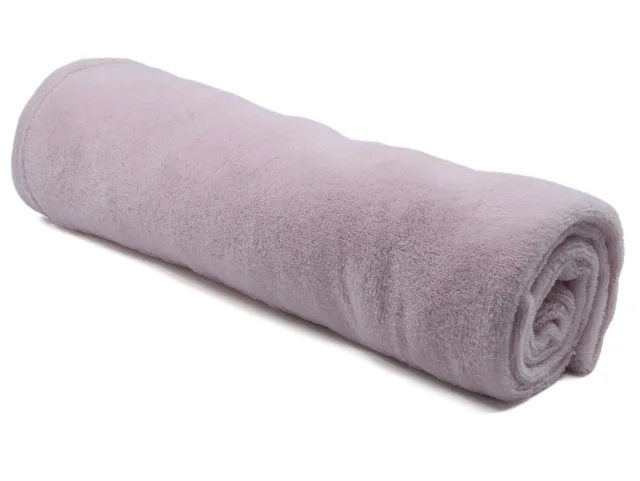 Vsepropejska Ella fialová deka pro psa Barva: Pastelová fialová, Rozměr (cm): 65 x 45