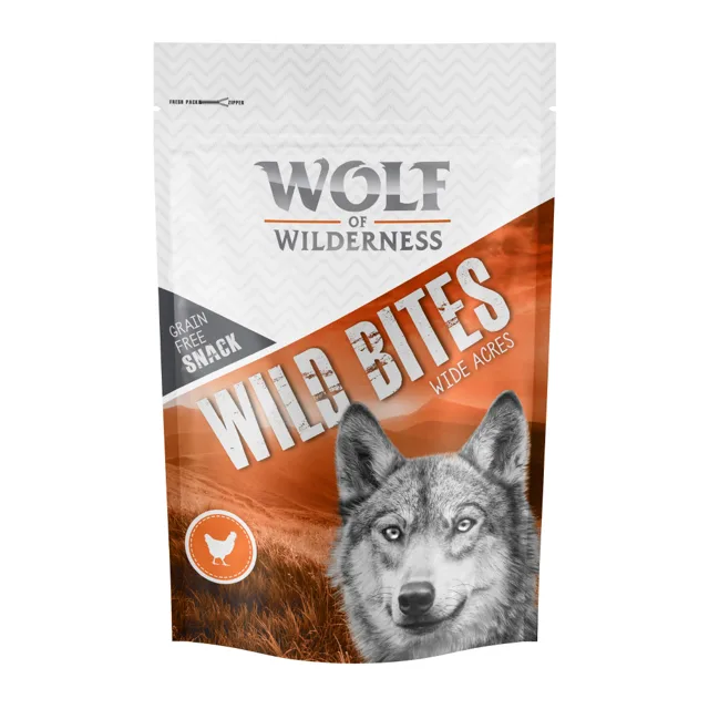 Výhodné balení Wolf of Wilderness Snack - Wild Bites 3 x 180 g - Green Fields - jehněčí
