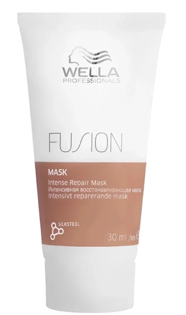 Wella Professionals Intenzivně regenerační maska na poškozené vlasy Fusion (Intense Repair Mask) 30 ml