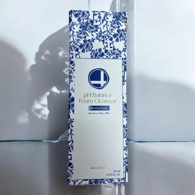 WELLFORT - pH Balance Foam Cleanser - Pěnivý cleanser pro vyrovnané pH pokožky - 120 ml