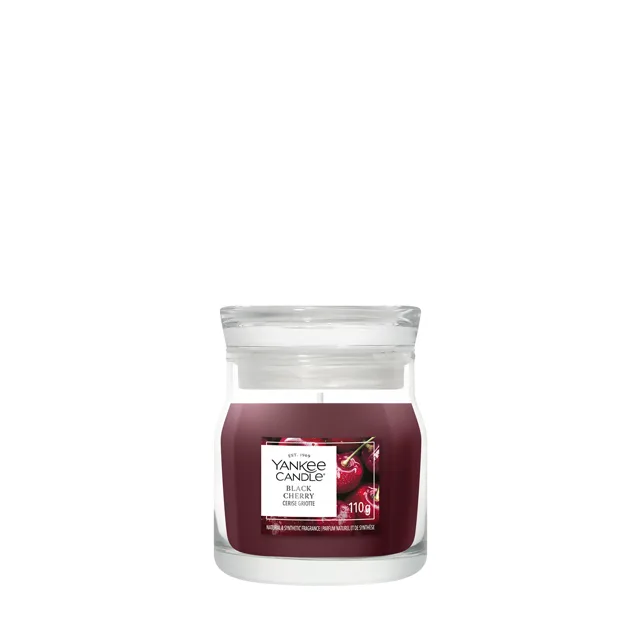 Yankee Candle Aromatická svíčka Signature sklo malé Black Cherry 110 g