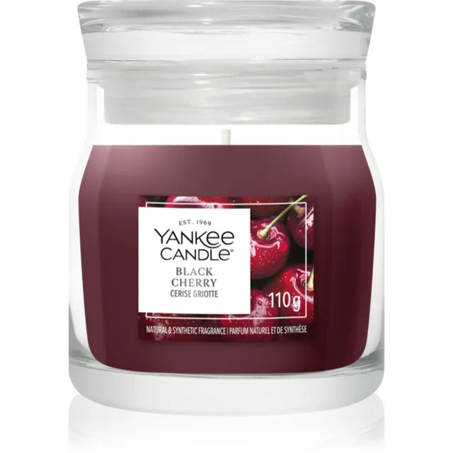 Yankee Candle Black Cherry vonná svíčka Signature 110 g