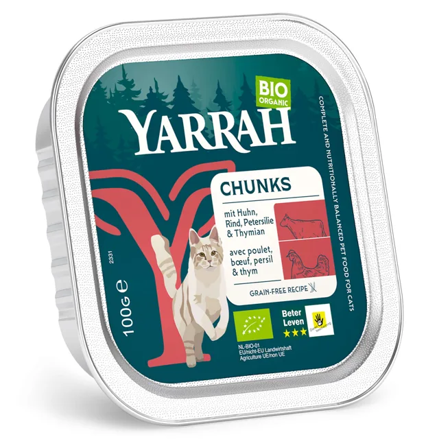 Yarrah Bio kousky 16 x 100 g - bio kuře a bio hovězí s bio petrželí a bio tymiánem