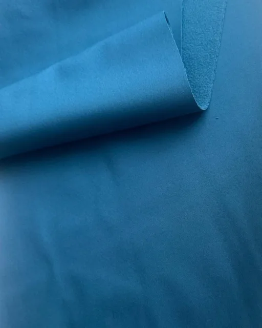 Zbytek metráže: Softshell zimní s fleecem, petrolejový
