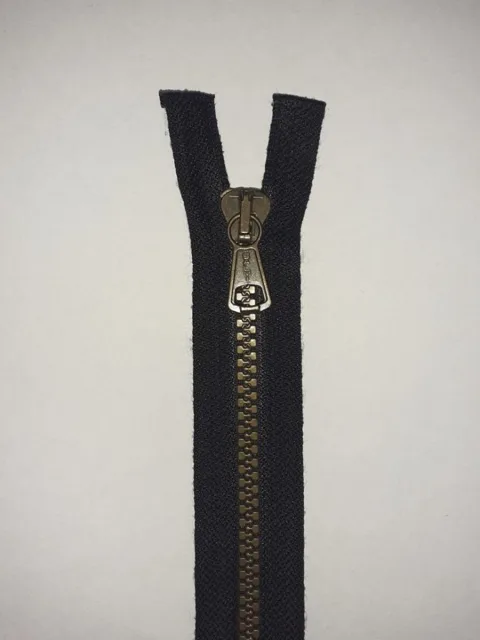 Zip kostěný, černá+bronz, RŮZNÉ DÉLKY 25 cm