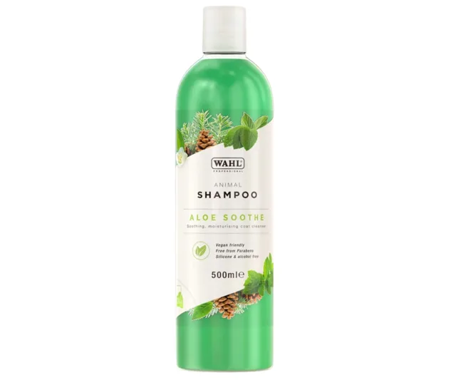 Zklidňující šampon pro citlivou zvířecí pokožku Wahl Professional Animal Shampoo Aloe Soothe - 500 ml, koncentrát + dárek zdarma